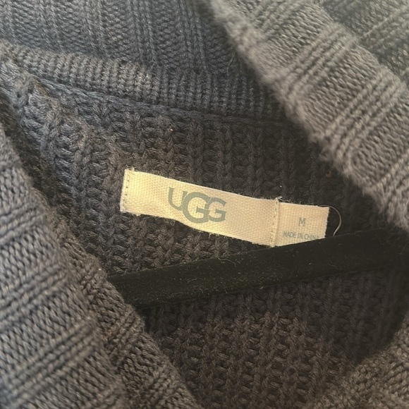 Ugg Selah Turtleneck Black Sweater - Picture 7 of 8
